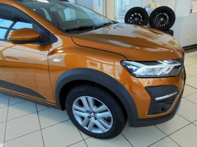 Dacia Sandero III Stepway Essential Plus (324046835)