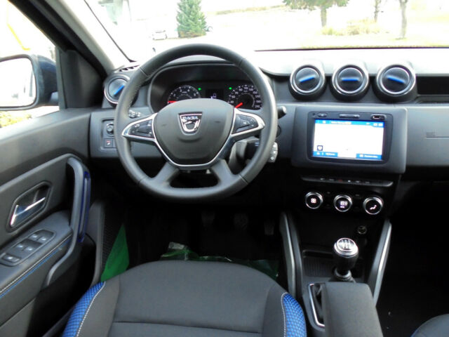 Dacia Duster TCe 100 ECO-G 2WD Celebration, Voll !!! (324052232)