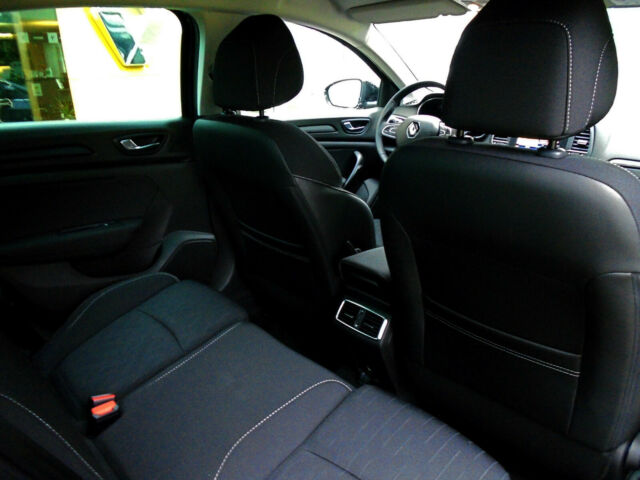 Renault MEGANE GRANDCOUPE TCe140 LIMITED / 5-T-Coupe ! (326526094)