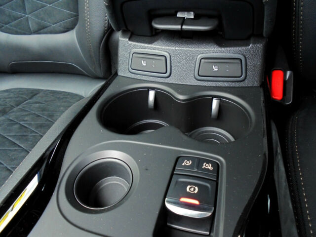Renault Kadjar TCe 140 GPF "Black Edition"Bose,Voll ! (326976503)