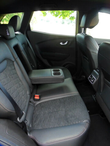 Renault Kadjar TCe 140 GPF "Black Edition"Bose,Voll ! (326976503)