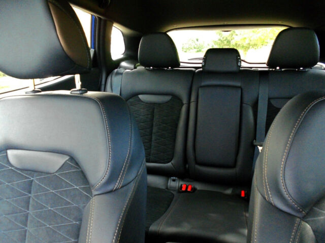 Renault Kadjar TCe 140 GPF "Black Edition"Bose,Voll ! (326976503)