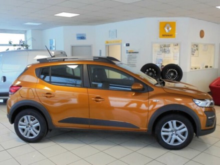 Dacia Sandero III Stepway Essential Plus (324046835)