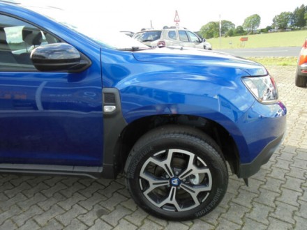 Dacia Duster TCe 100 ECO-G 2WD Celebration, Voll !!! (324052232)