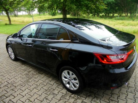 Renault MEGANE GRANDCOUPE TCe140 LIMITED / 5-T-Coupe ! (326526094)