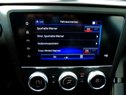 Renault Kadjar TCe 140 GPF "Black Edition"Bose,Voll ! (326976503)